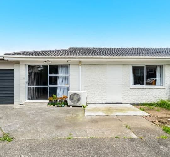  at 2/6 King Street, Papatoetoe, Manukau City, Auckland