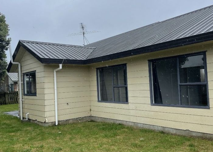  at 1/51 Browns Road, Manurewa, Auckland
