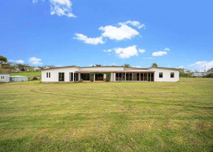  at 6-10 Holdens Road, Henderson, Waitakere City, Auckland