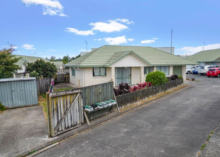  at 1/13 Solveig Place, Randwick Park, Manukau City, Auckland