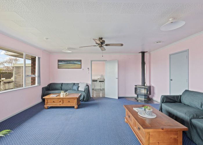  at 95 Mclean Street, Woodville