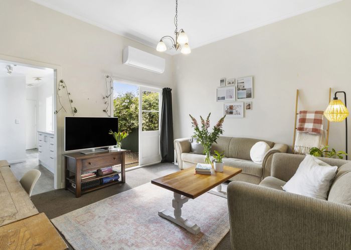  at 34 Drummond Street, Mount Cook, Wellington