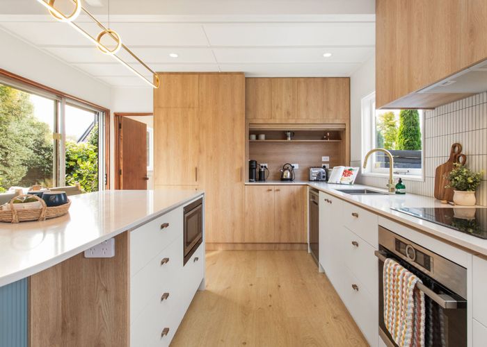  at 2/24 Creyke Road, Ilam, Christchurch City, Canterbury