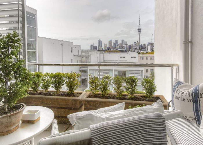  at 604/28 College Hill, Freemans Bay, Auckland City, Auckland
