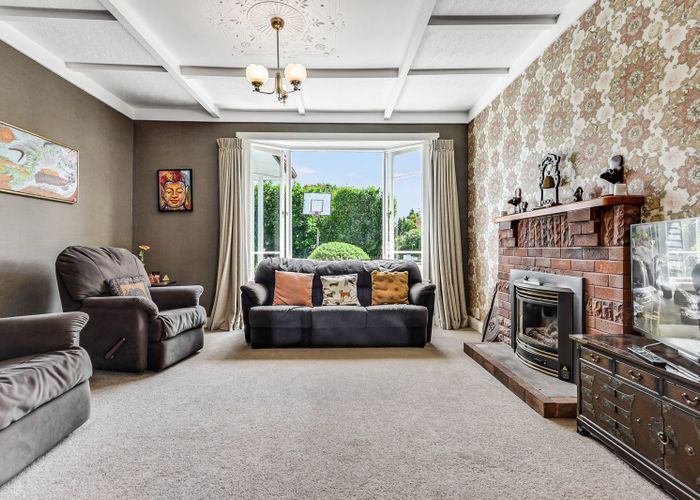  at 24 Naylor Street, Hamilton East, Hamilton
