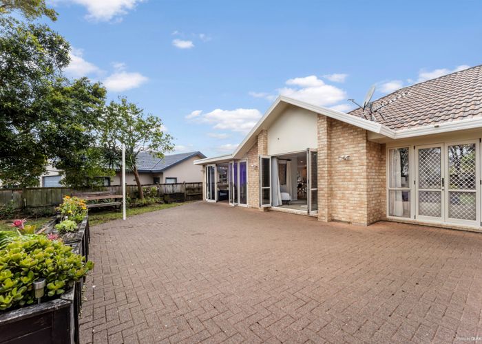  at 20 Vermeer Place, West Harbour, Waitakere City, Auckland