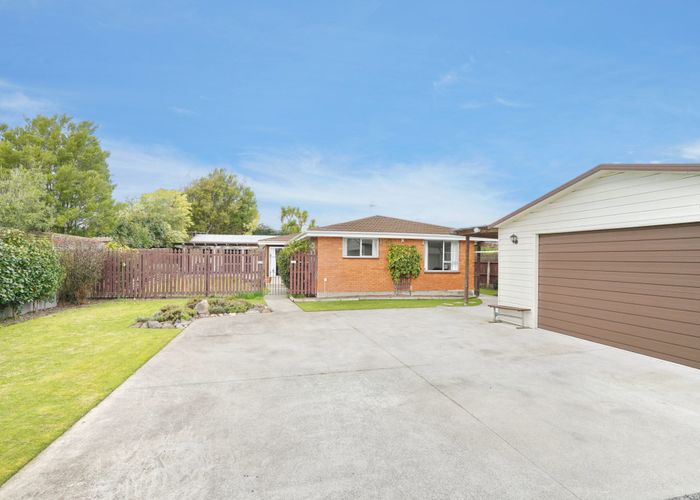 at 41a Lake Terrace Road, Burwood, Christchurch City, Canterbury