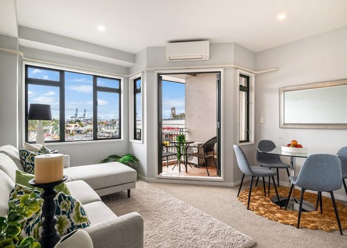  at 1B/4 Fleet Street, Devonport, North Shore City, Auckland