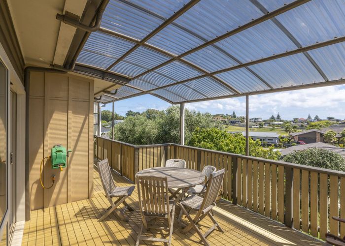  at 15 Beckett Lane, Raumati Beach, Paraparaumu