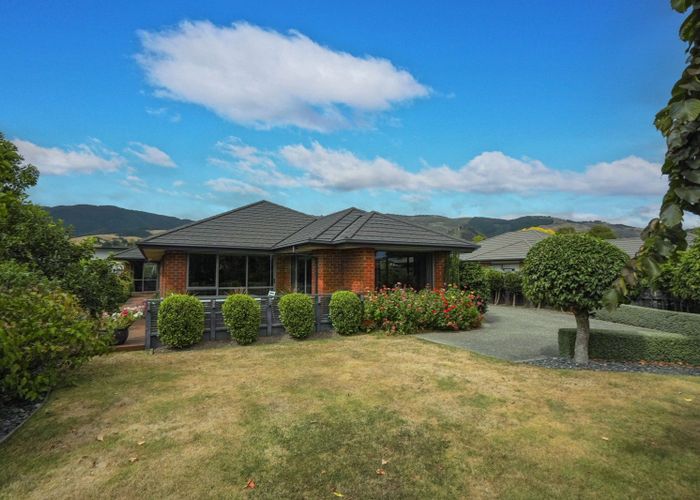  at 18 Daelyn Drive, Richmond, Richmond