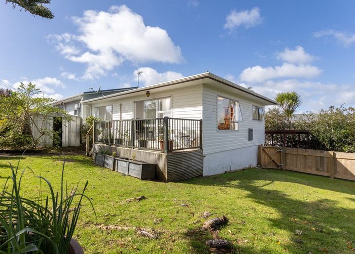  at 45 Roberts Road, Te Atatu South, Auckland