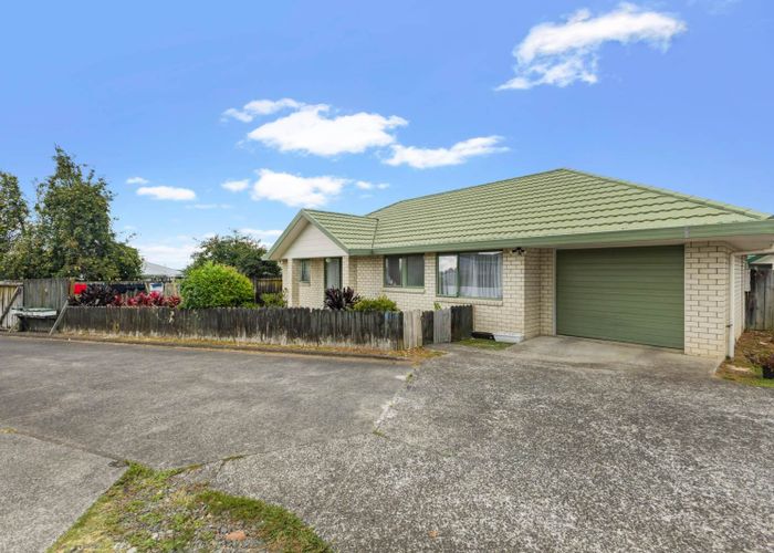  at 1/13 Solveig Place, Randwick Park, Manukau City, Auckland
