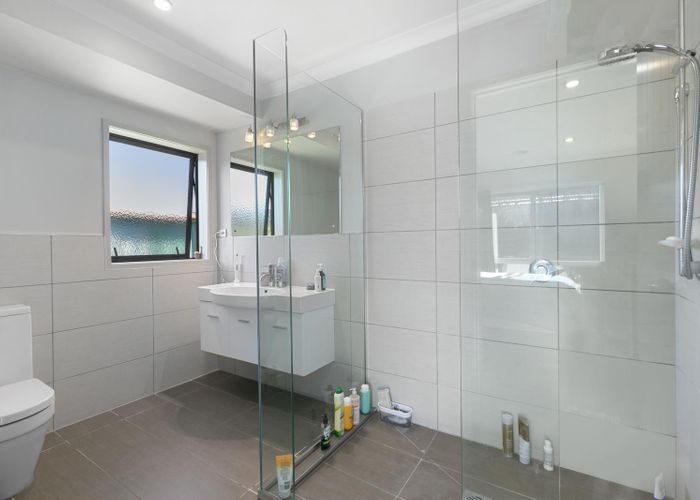  at 119 Kirton Drive, Riverstone Terraces, Upper Hutt