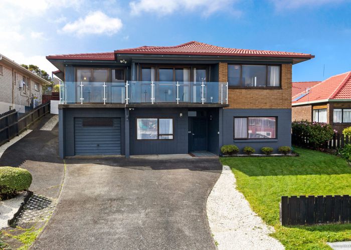  at 5 Glenveagh Drive, Mount Roskill, Auckland City, Auckland