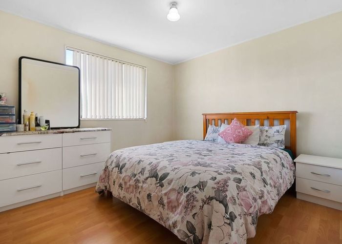  at 4/48 Taitimu Drive, Weymouth, Manukau City, Auckland