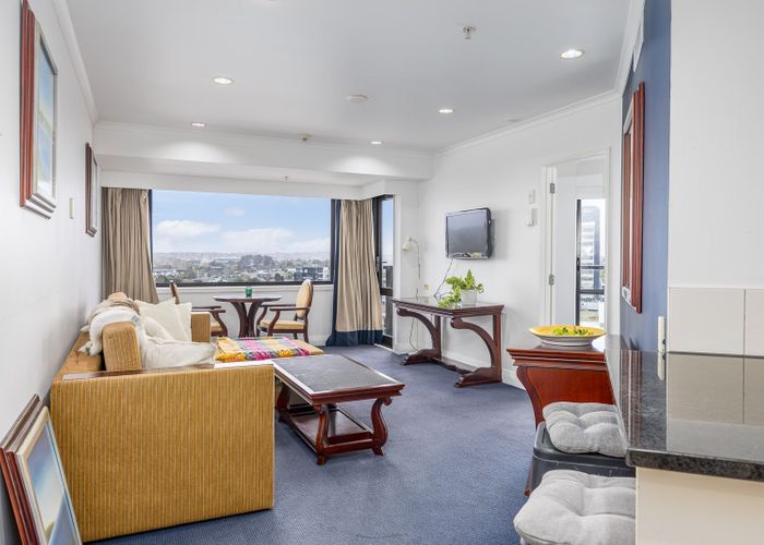  at L8/9 Byron Avenue, Takapuna, North Shore City, Auckland