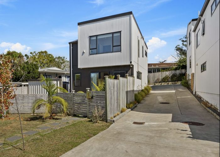  at 4A Trengove Place, West Harbour, Waitakere City, Auckland