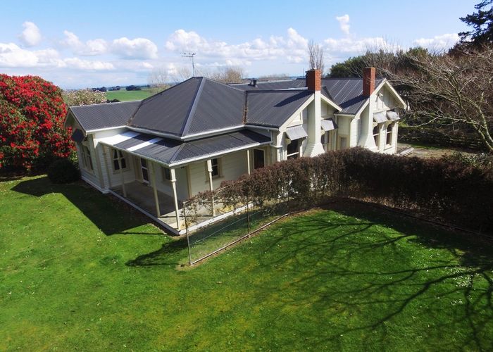  at 1644 Cheltenham Hunterville Road, Waituna West