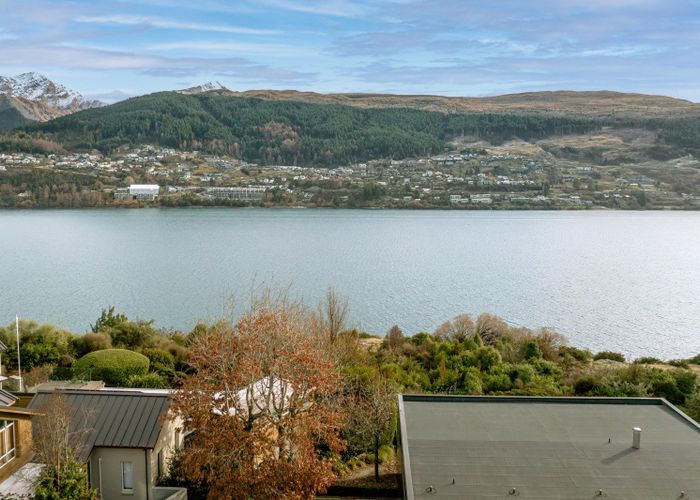  at 367 Peninsula Road, Kelvin Heights, Queenstown