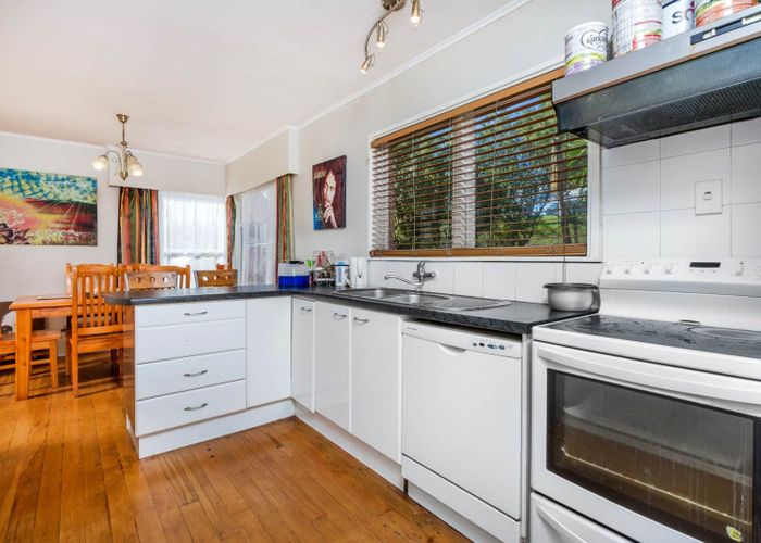  at 450 Don Buck Road, Massey, Waitakere City, Auckland