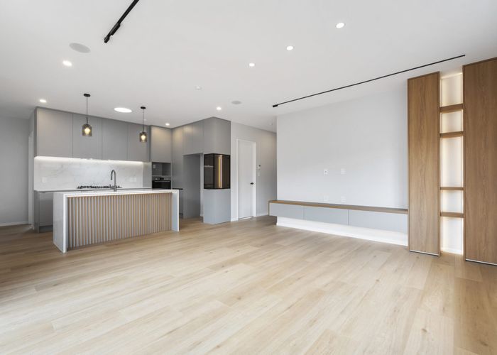  at 18 Furlough Road, Papakura, Papakura, Auckland