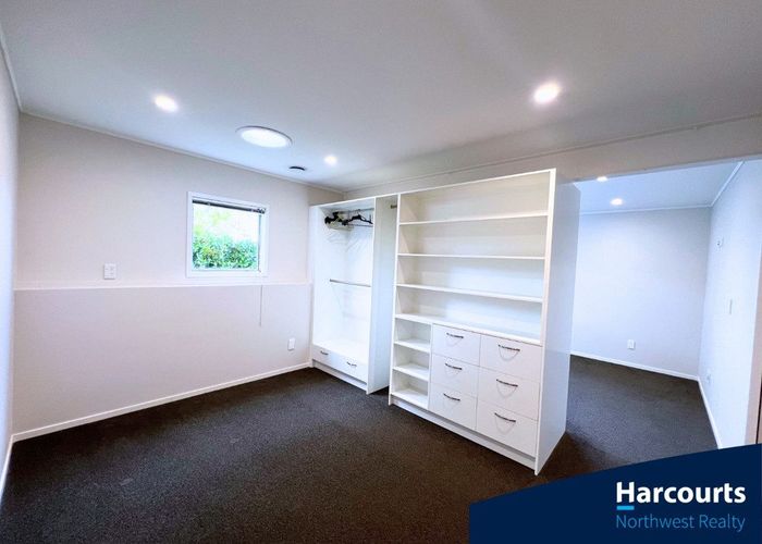  at 25 Peterhouse Place, West Harbour, Waitakere City, Auckland