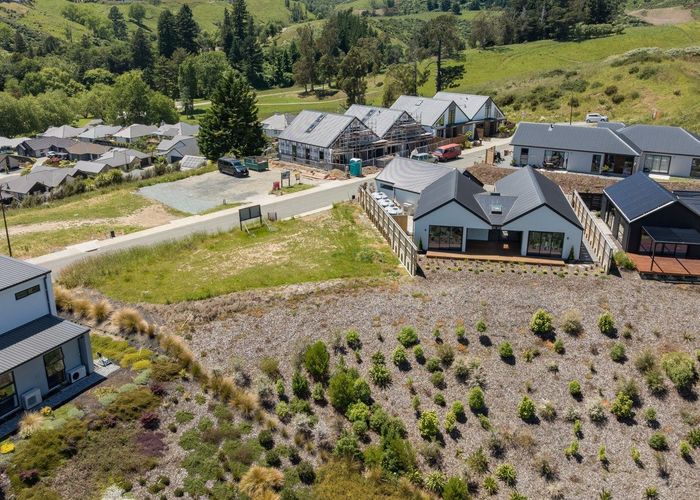  at 9 Hill Tops Way, Stoke, Nelson, Nelson / Tasman