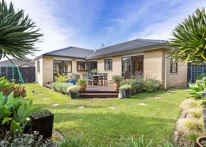  at 26 Macnean Drive, East Tamaki Heights, Manukau City, Auckland