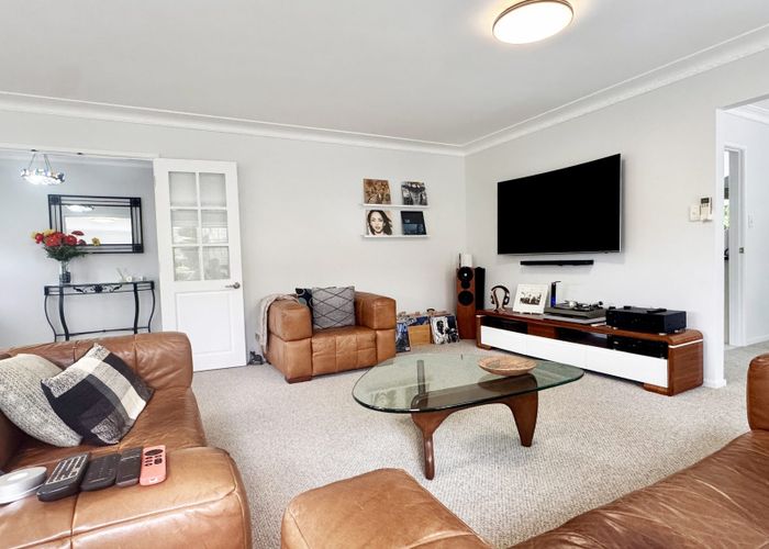  at 19 Ravenstone Place, Chatswood, North Shore City, Auckland