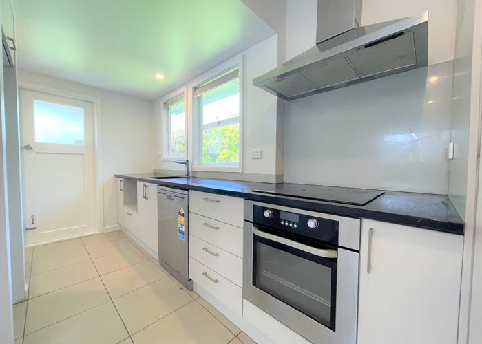  at 80 Alberton Avenue, Mount Albert, Auckland