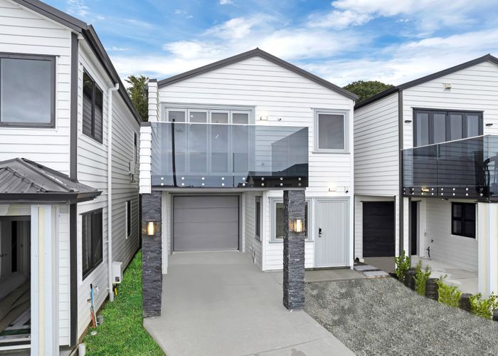  at 82 Joseph Street, Flat Bush, Manukau City, Auckland