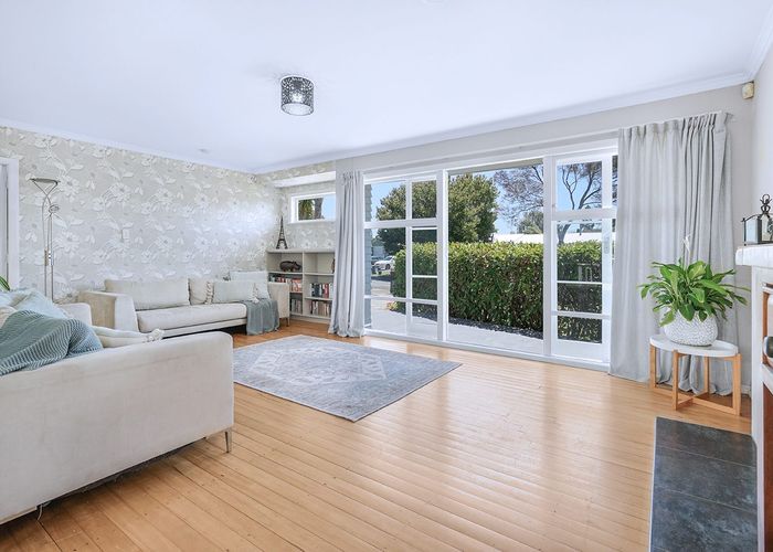  at 48 Pulham Crescent, Queenwood, Hamilton