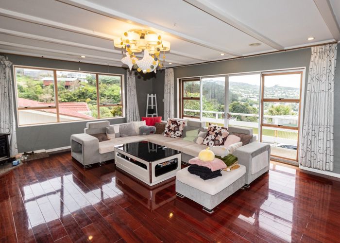  at 1 Paddington Grove, Karori, Wellington, Wellington