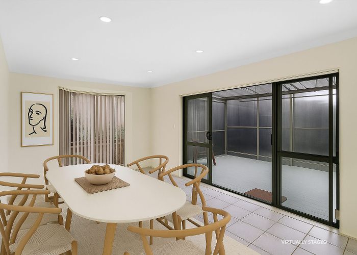  at 7 San Ignacio Court, Henderson, Waitakere City, Auckland