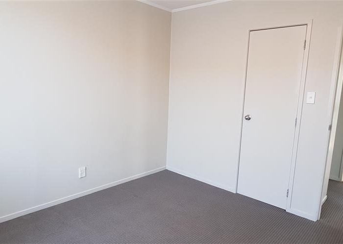  at 2/40 Palmers Road, Clendon Park, Manukau City, Auckland