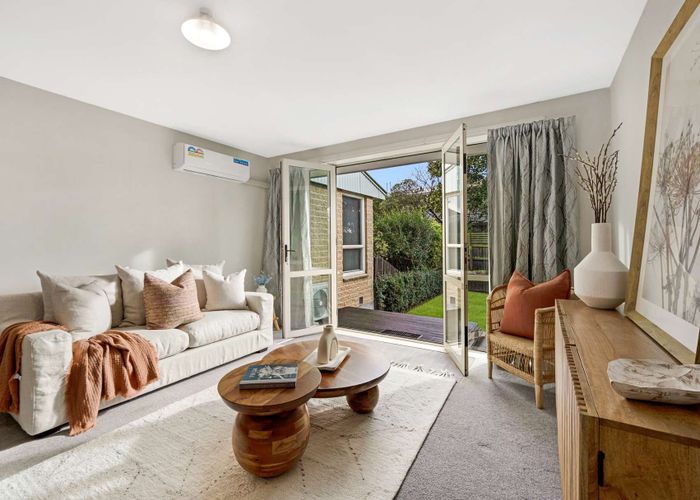  at 2/43 Whitmore Street, Edgeware, Christchurch City, Canterbury