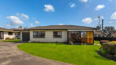  at 1/12 Wellington Street, Papakura, Auckland