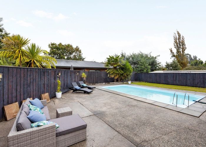  at 9 Morrison Crescent, Glenview, Hamilton