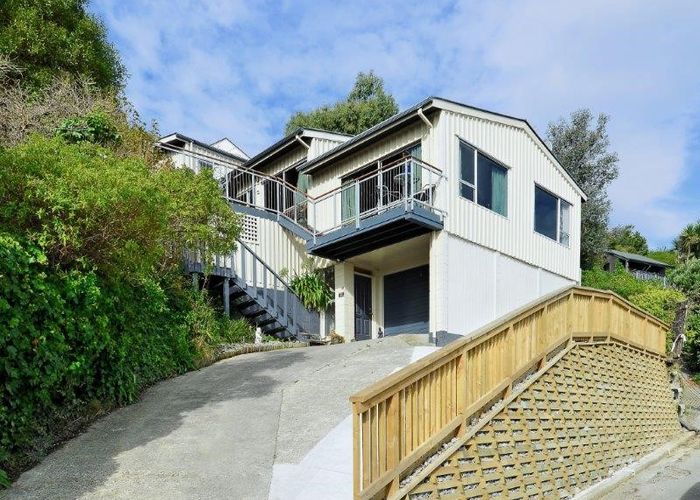  at 12 Cannon Hill Crescent, Mount Pleasant, Christchurch