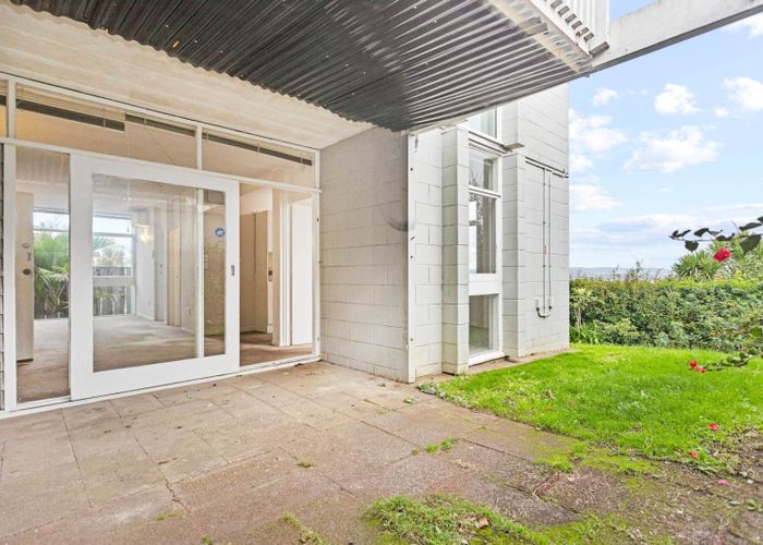  at 2/24A Landscape Road, Mount Eden, Auckland City, Auckland