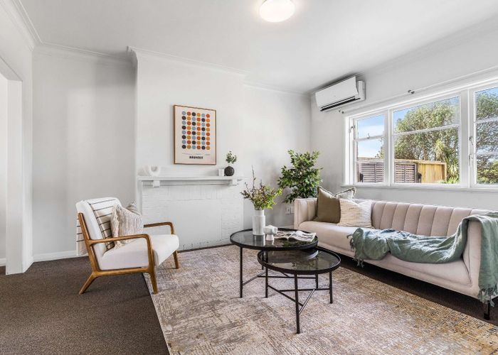  at 2/107 Taylors Road, Mount Albert, Auckland