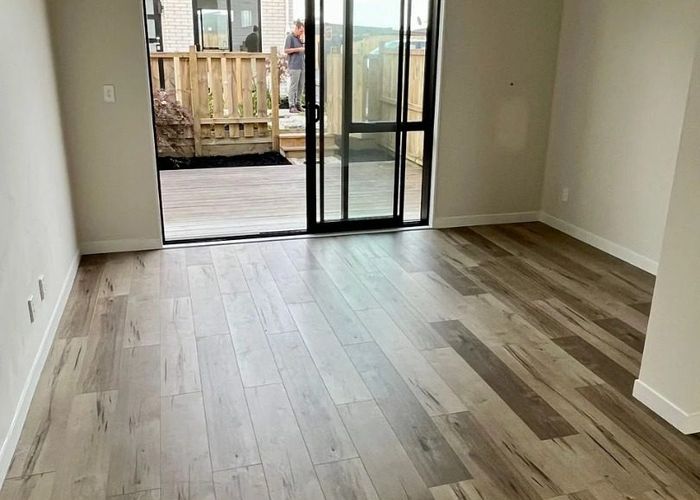  at 3/86 Fred Taylor Drive, Westgate, Waitakere City, Auckland