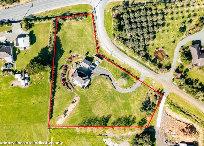  at 8 De Boer Lane, Kaiwaka