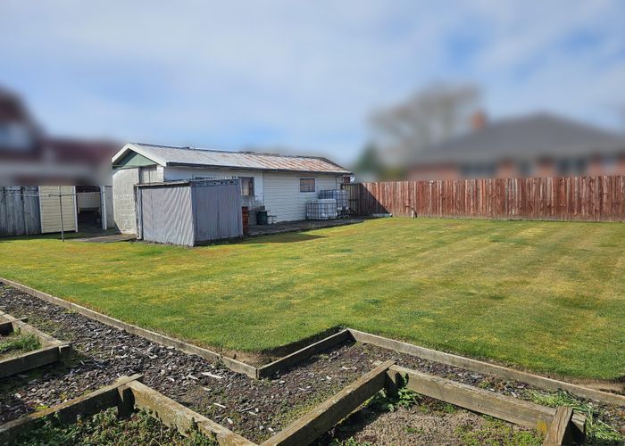  at 2/149 Grimseys Road, Redwood, Christchurch City, Canterbury