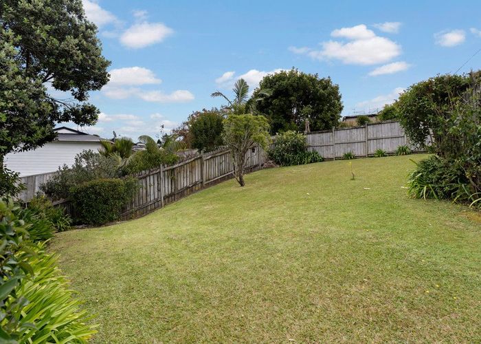  at 6 Tetrarch Place, Totara Vale, North Shore City, Auckland