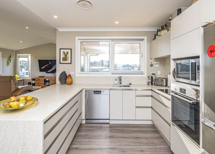  at 12 Longbeach Drive, Castlecliff, Whanganui, Manawatu / Whanganui