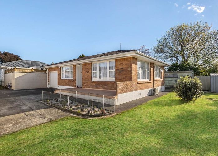  at 2/36A Glen Avenue, Papatoetoe, Auckland
