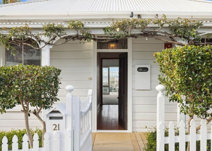  at 21 Melford Street, Saint Marys Bay, Auckland