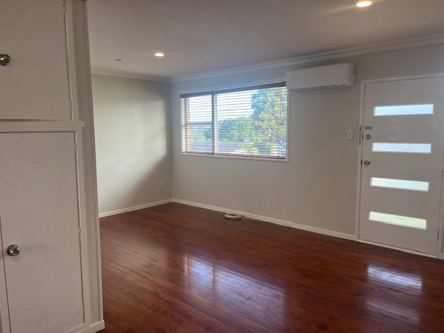  at 4/2 Thatcher Street, Mission Bay, Auckland City, Auckland