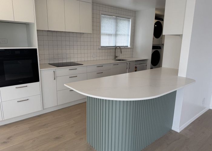  at 198 Whites Line East, Waiwhetu, Lower Hutt, Wellington